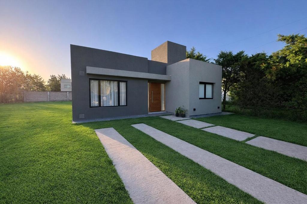 Funes House | Casa con Pileta, Parrilla y Jardín en Rosario, Funes, Santa Fe