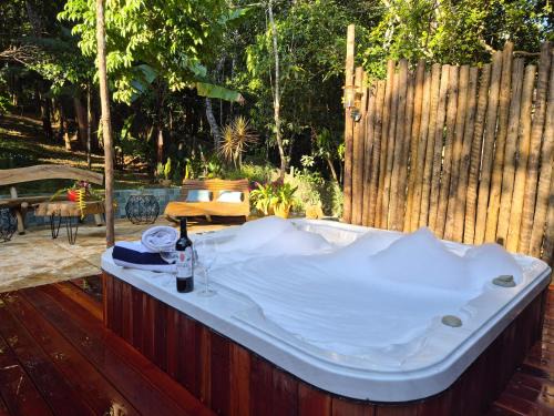 Guaramiranga House | Casa da Árvore - Refúgio de Luxo com Jacuzzi e Vista para a Serra