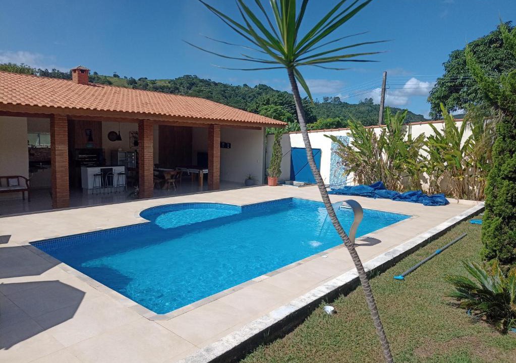 Guararema House | CASA DE CAMPO A TOCA