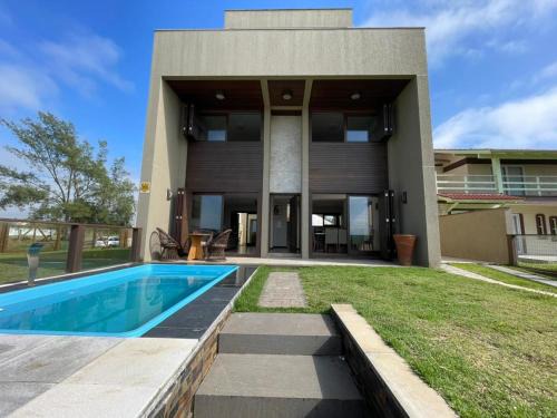 Torres House | Casa de luxo com piscina a beira mar em torres
