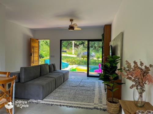 Feiticeira House | Casa em condomínio perto da Praia da Feiticeira