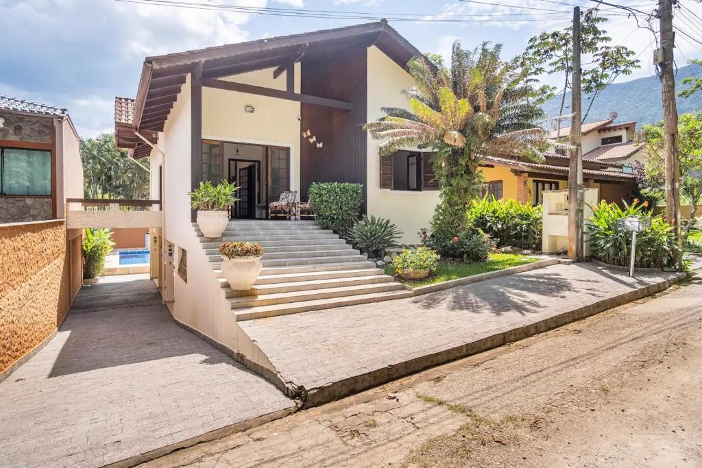 Parque Imperial House | Casa em condominio Caraguatatuba