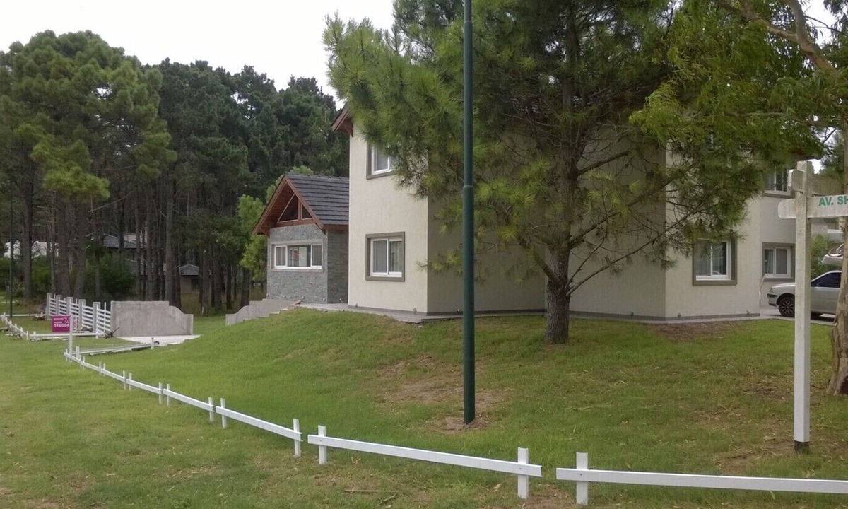 Pinamar House | Casa en Alquiler Pinamar Shaw