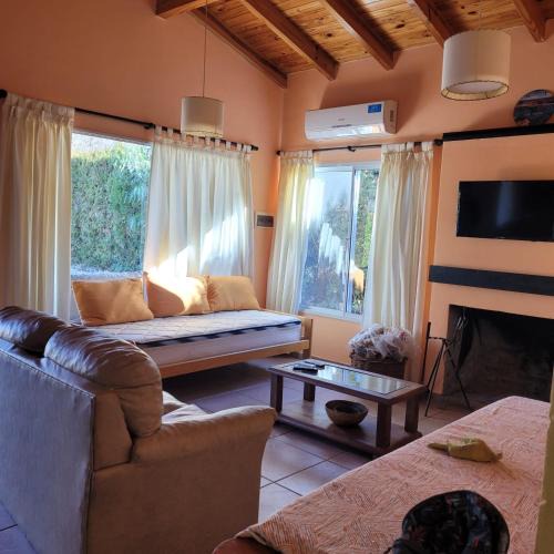 Rincon del Atuel House | CASA EN VALLE GRANDE Country Club Solar Del Valle