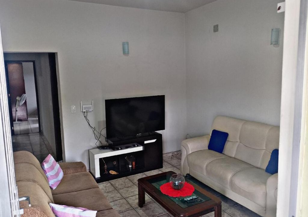 Pereque House | Casa Grande, garagem para até 6 carros