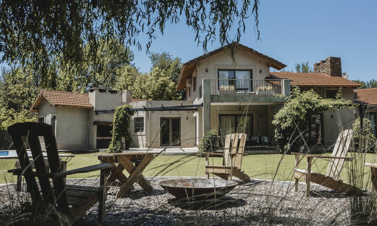 Chacras de Coria House | Casa Minerva Mendoza, 13 Huéspedes