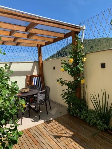 Praia de Santiago House | Casa na Praia de Santiago, próxima a Maresias!