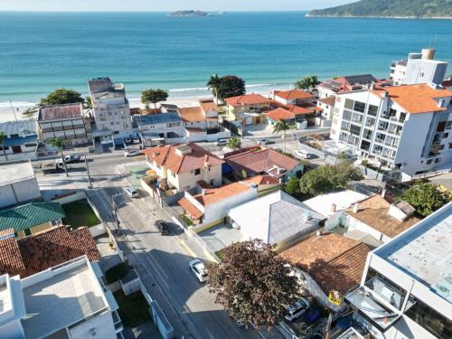 Ingleses Sul House | Casa na praia dos Ingleses a 40 metros da praia