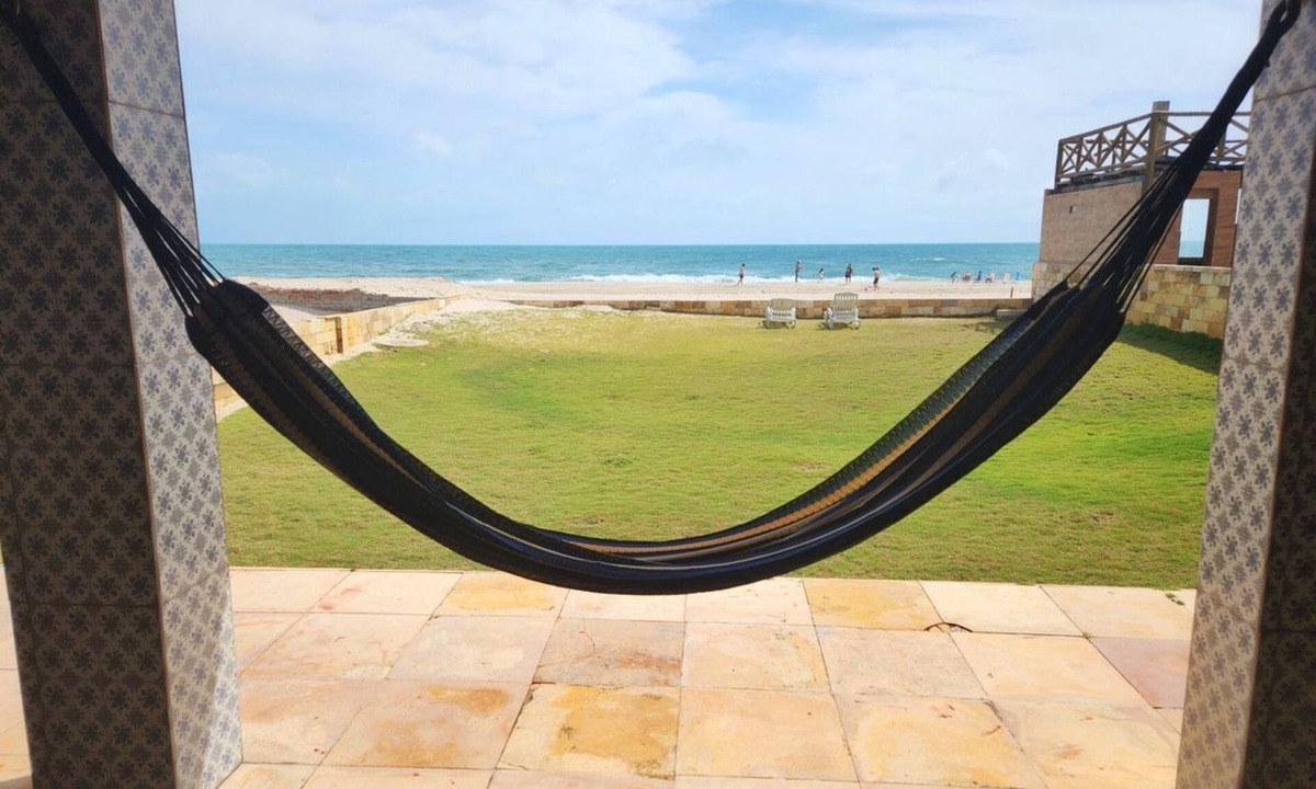 Beberibe House | Casa Pé na Areia com Piscina e Ar em Morro Branco