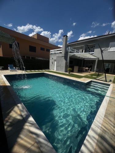 Jardim Acapulco House | Casa pet friendly Guarujá condomínio Jardim Acapulco