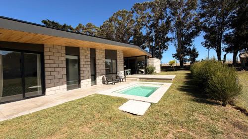 Colonia Chapadmalal House | Casa PIT - Casa En Barrio Privado San Benito, Chapadmalal Para 6 PAX Con Pileta - Hola Sur