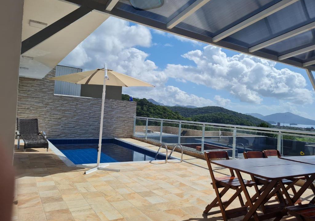 Balneario Copacabana House | Casa Vista pro mar e piscina em caraguatatuba