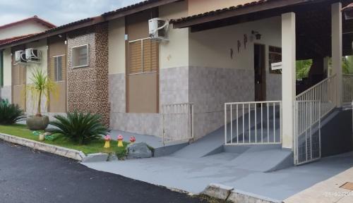Caldas Novas Resort | casa10 pessoas temporada caldas nova com 3 quartos Condomínio Village muito área verde,piscinas, sauna