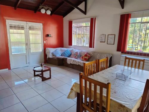 Guaratuba House | Chácara Doce Riacho