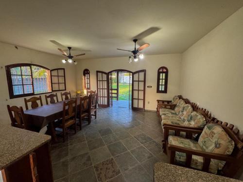 Itaocaia Valley House | Chácara Nosso Refúgio