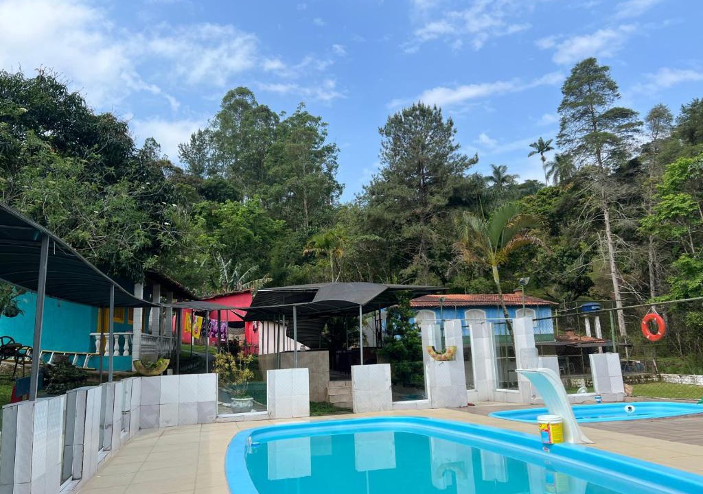 Aruja House | Chácara Recanto do Guerreiro em Aruja