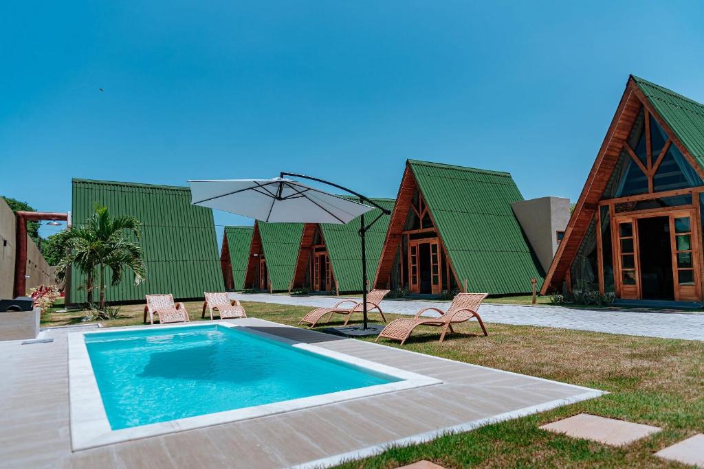 Bela Vista Ski Chalet | Chalé moderno e aconchegante em Itacimirim 02