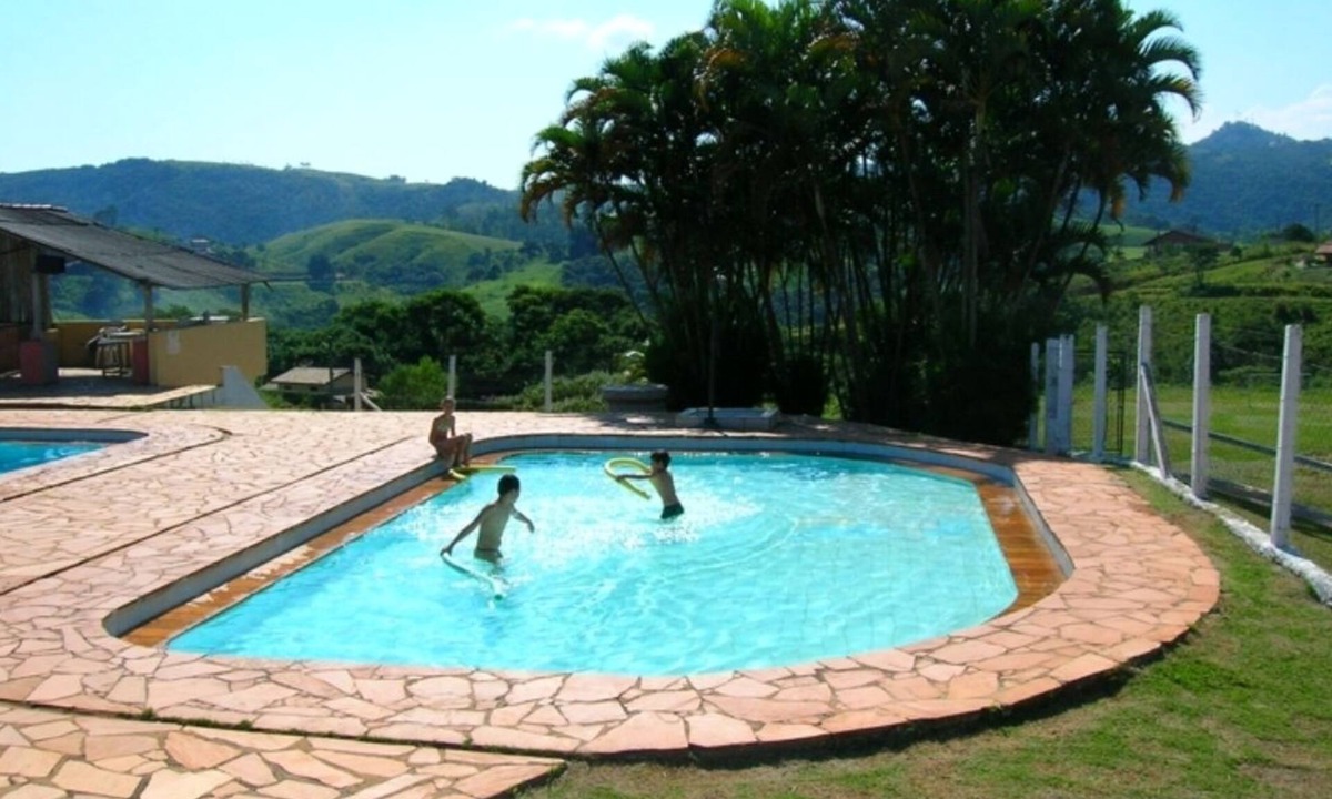 Lindoia Hotel | Chalés Parque Aquático