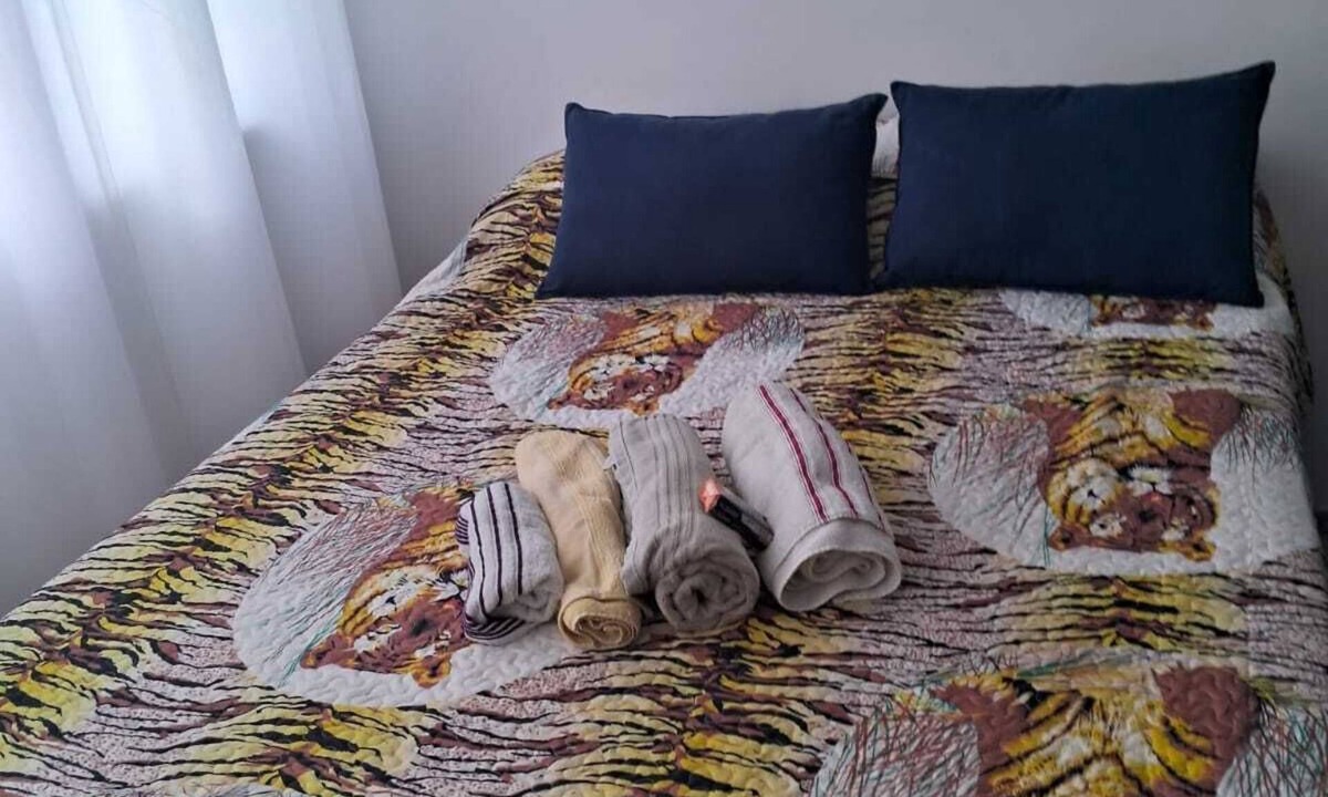 Icarai Apartment | Charming studio with AC in peaceful Niterói neighborhood
