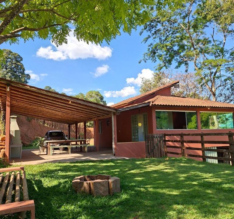 Conceicao dos Ouros Ski Chalet | Charmoso Chalé com Cascata exclusiva no Sul de Minas Gerais