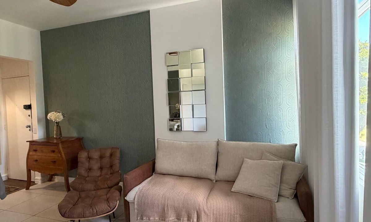 Zona Sul Apartment | Chic-2Bdr-apartment- with AC in Rio de Janeiro, near Copa-Ipanema-Garage-2 Baths