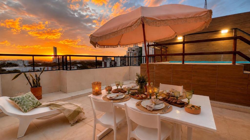 Boa Viagem Apartment | Cobertura Em Boa Viagem Com Piscina e Churrasqueira Privativa, 4 Quartos, 2 Suítes até 10 Pessoas a 10 Min do Aeroporto