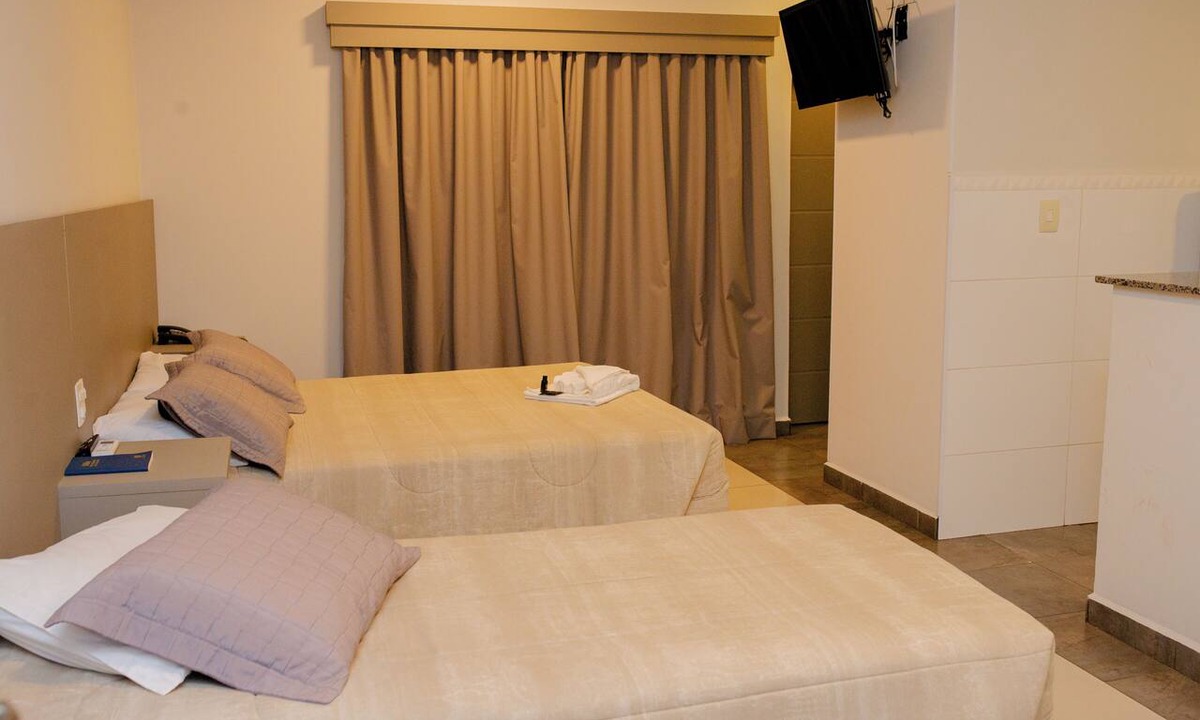Itapetininga Hotel | Colonial Flat Hotel
