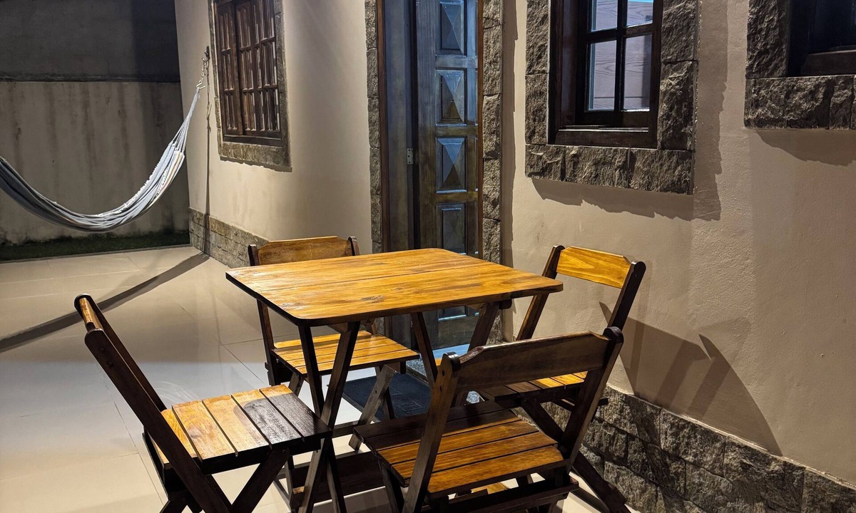 Marica House | Comfortable house – 2 bedrooms, gated community and garage in a great location.