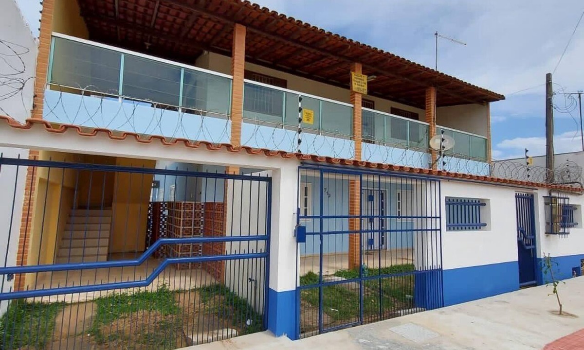 Praia Grande House | Complete house near the beach for up to 13 people.