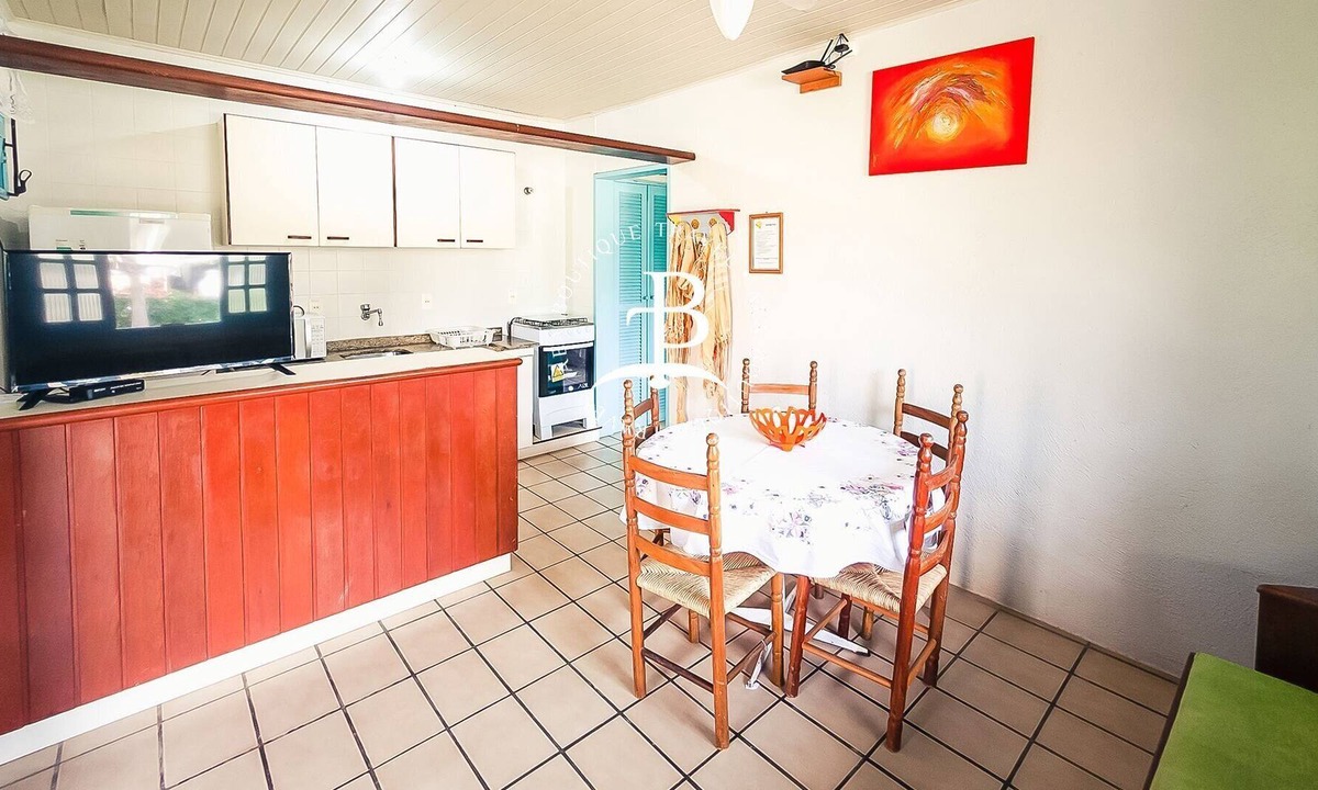 Ponta das Canas House | Condominium with pool House with terrace and barbecue