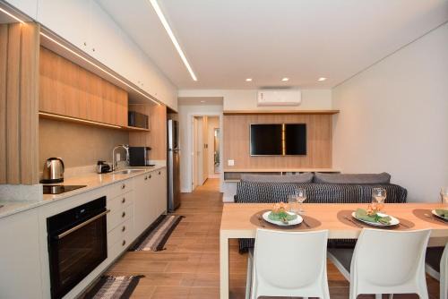 Carianos Apartment | Conforto e Praticidade a 7 minutos do Aeroporto