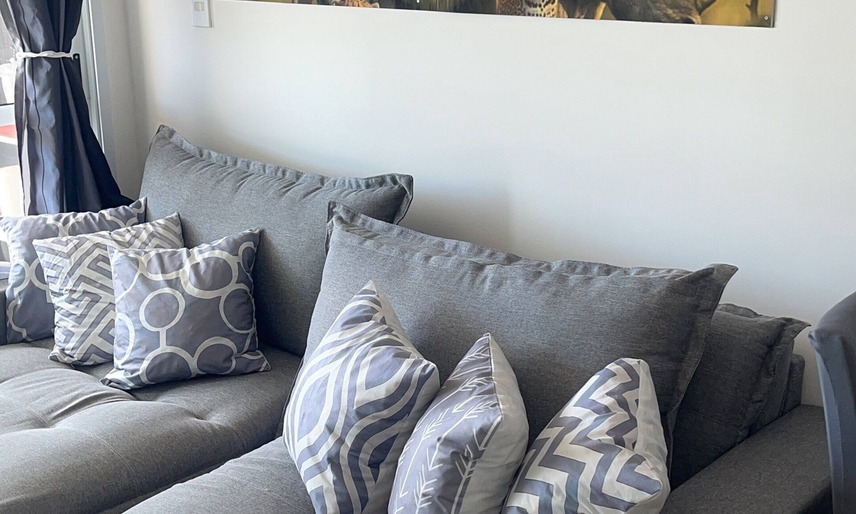 Amaralina Condo | Cozy 1-bedroom condo in tranquil Salvador with AC breeze
