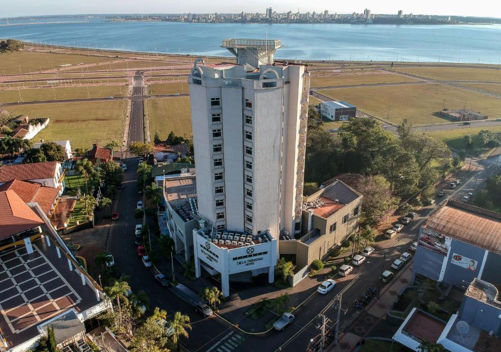 Encarnacion Hotel | De la Trinidad Hotel
