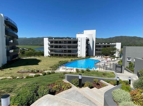 Villa Parque Siquiman Apartment | Departamento Veneto Village - D -