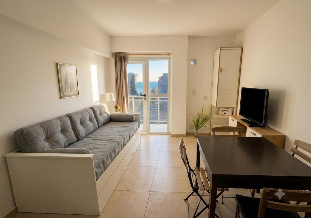 Puerto Madryn Apartment | Depto Céntrico - Balcón Panorámico - Vistas frontales al mar - Parking