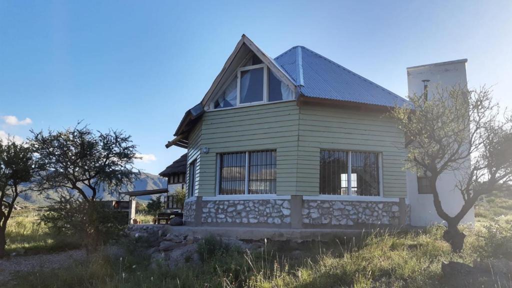 San Francisco del Monte de Oro Ski Chalet | Descanso, aventura y ecoturismo en las sierras
