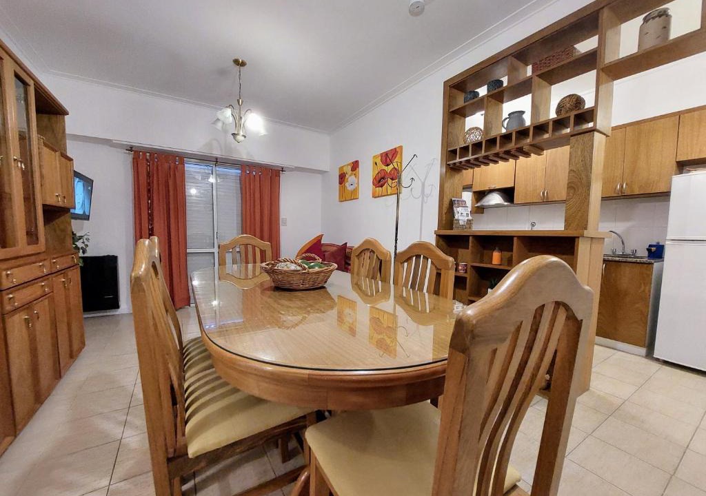 Tandil Apartment | Dpto. luminoso, céntrico, nuevo: LA SERENA