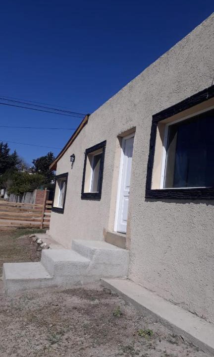 Comuna Estancia Vieja House | El Descanso