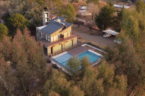 Villa Amancay House | Elegant Getaway Complex in Villa Amancay Calamuchita
