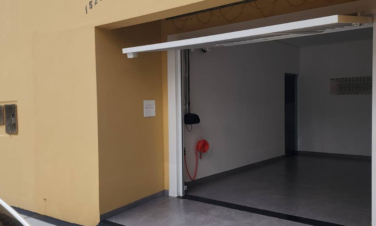 Assis House | Elegant studio-style house near Fema/Unesp.