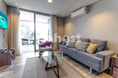 Asuncion Apartment | Elegant Villa Morra Apartment BBQBalconyGymPool