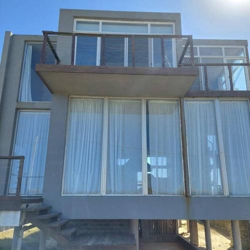 Jose Ignacio House | Espectacular casa minimalista a minutos de José Ignacio