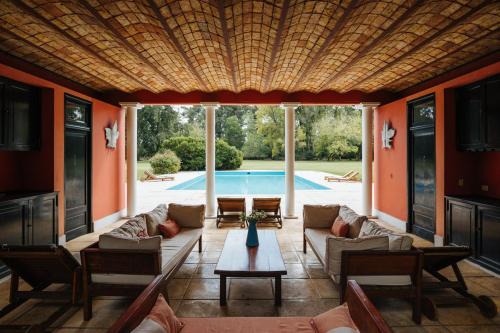 San Miguel del Monte Cabin | Estancia La Bandada