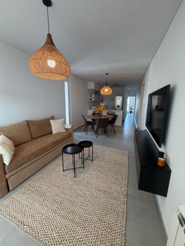 Bahia Blanca Apartment | "Estomba VISTA PREMIUM, céntrico, nuevo, super equipado, con balcón, cochera opcional en el mismo edificio"