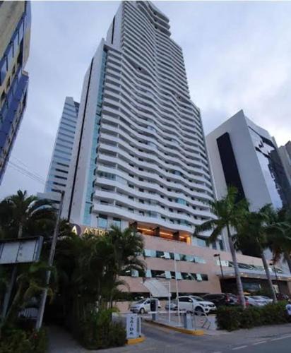 Caminho das Arvores Hotel | Excelente Studio em frente ao Salvador Shopping