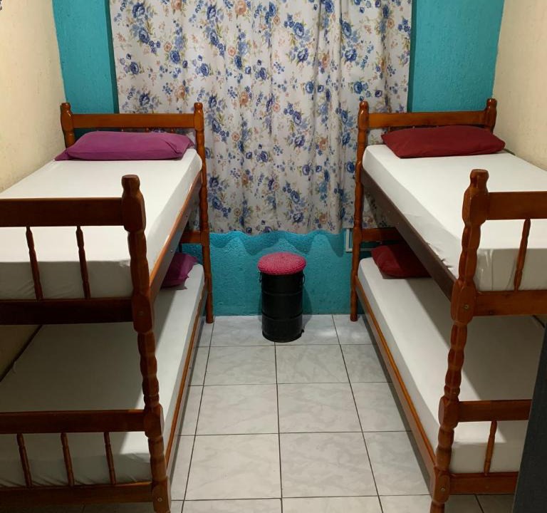 Sao Joao Hostel | Fica, Vai ter Bolo Hostel