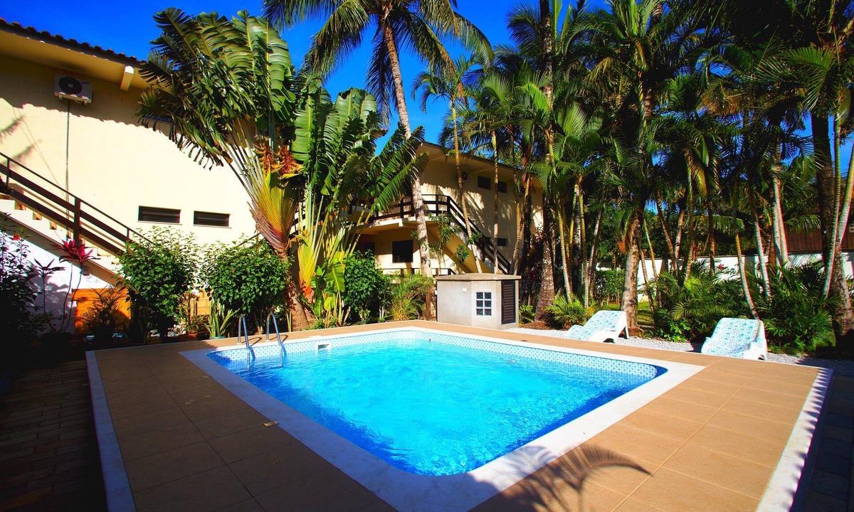 Maresias Condo | FLAT 01 - SEASIDE! EXCELLENT COND. CLOSED -16 CHALETS WITH KITCHENS. - UP TO 4 PEOPLE