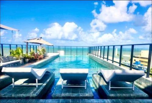 Jardim Oceania Apartment | Flat em frente à praia do Bessa edifício com piscina