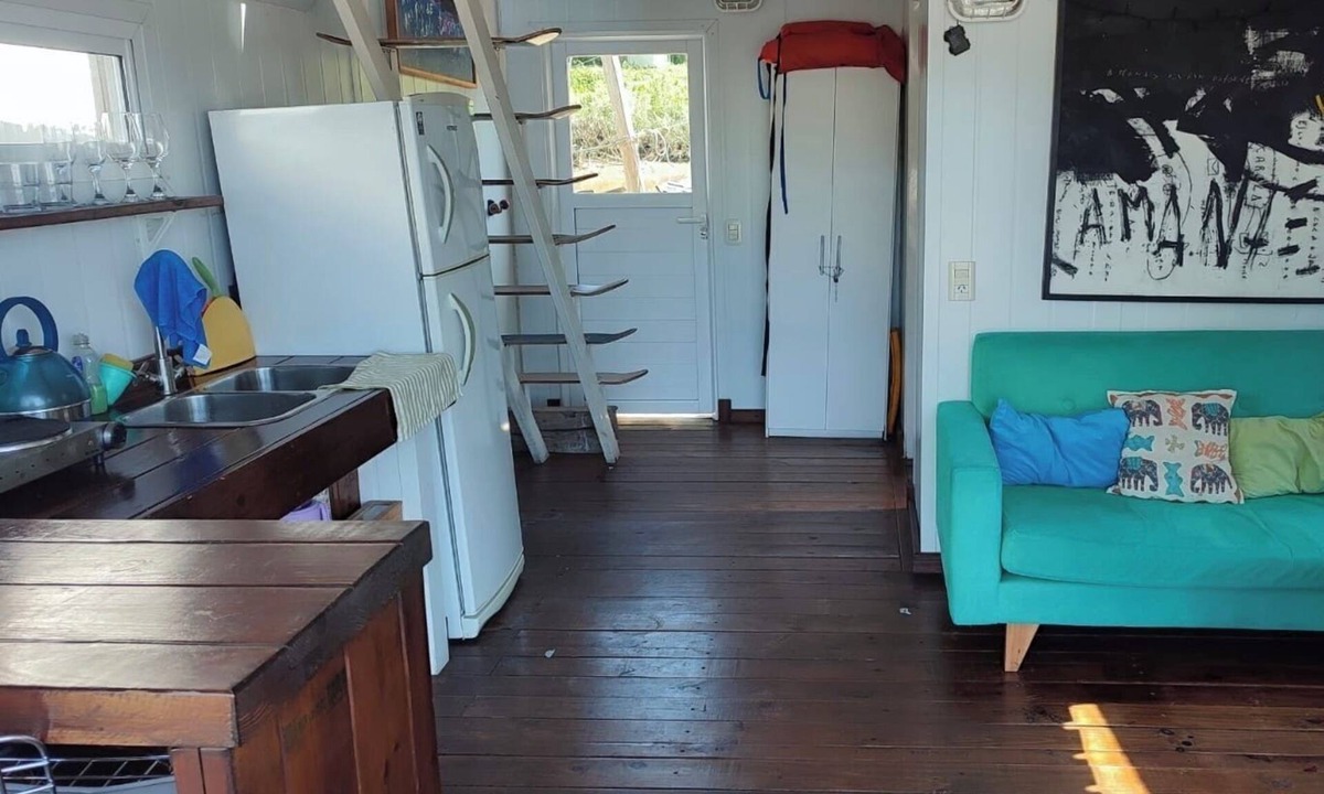 San Fernando Boat Rental | Floating Paradise. Houseboat in the middle of nature and river