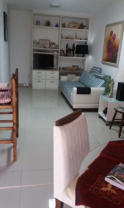 Morro do Maluf Apartment | Four seasons
